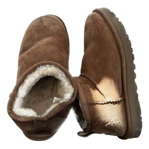 UGG Classic Ultra Mini